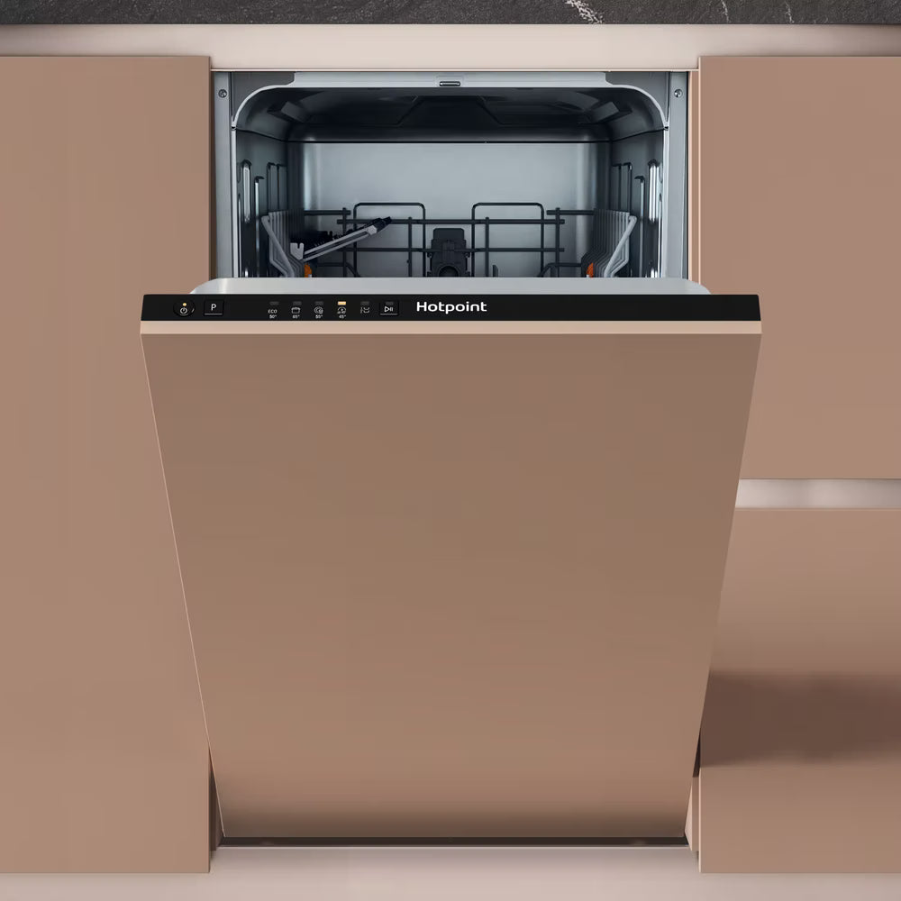 Hotpoint Slimline (45cm wide) Dishwasher HP2IE10CS80UK