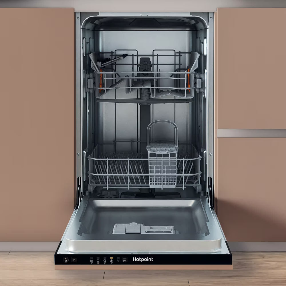Hotpoint Slimline (45cm wide) Dishwasher HP2IE10CS80UK