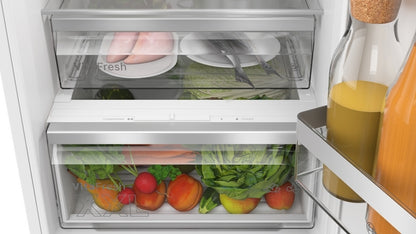 Bosch Series 4, Built-in fridge-freezer with freezer at bottom, 177.2 x 54.1 cm, sliding hinge FROST FREE